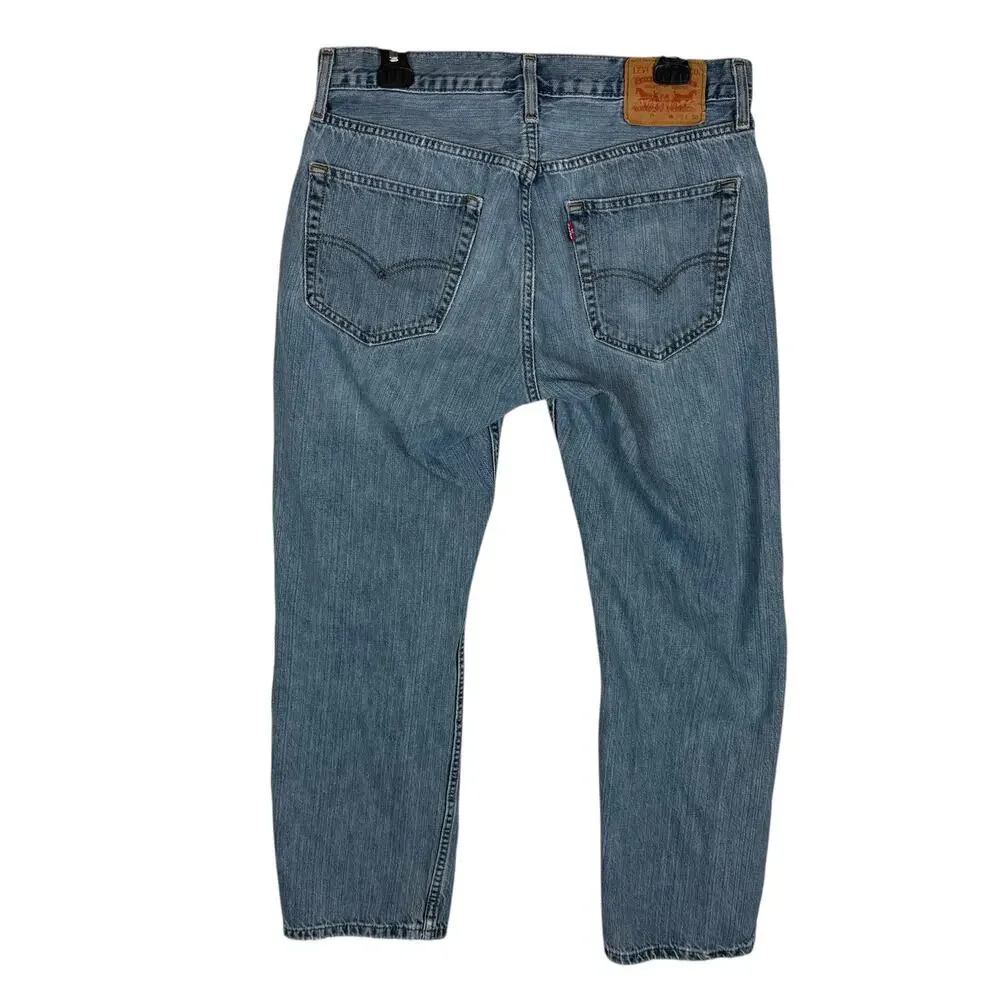 Levi's Jeans Mens 32x30 Blue Denim Medium Wash Mid-Rise Straight Leg‎ Classic